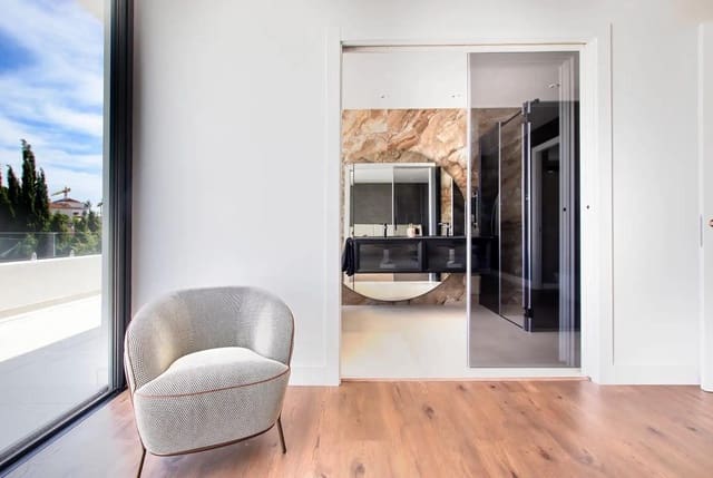 4 slaapkamer Villa te koop in Valle Romano Golf, Estepona met zwembad garage - € 2.495.000 (Ref: 8604050)