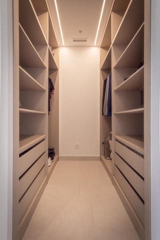 6 sypialnia Willa na sprzedaż w Valle Romano Golf, Estepona z basenem garażem - 2 695 000 € (Ref: 8756624)