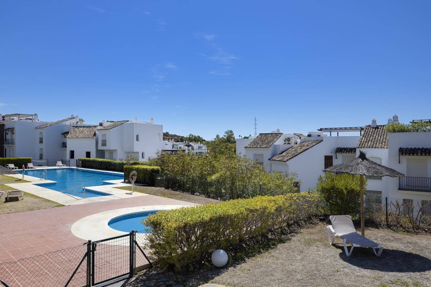 3 soverom Leilighet til salgs i Benahavis med svømmebasseng garasje - € 495 000 (Ref: 8895736)