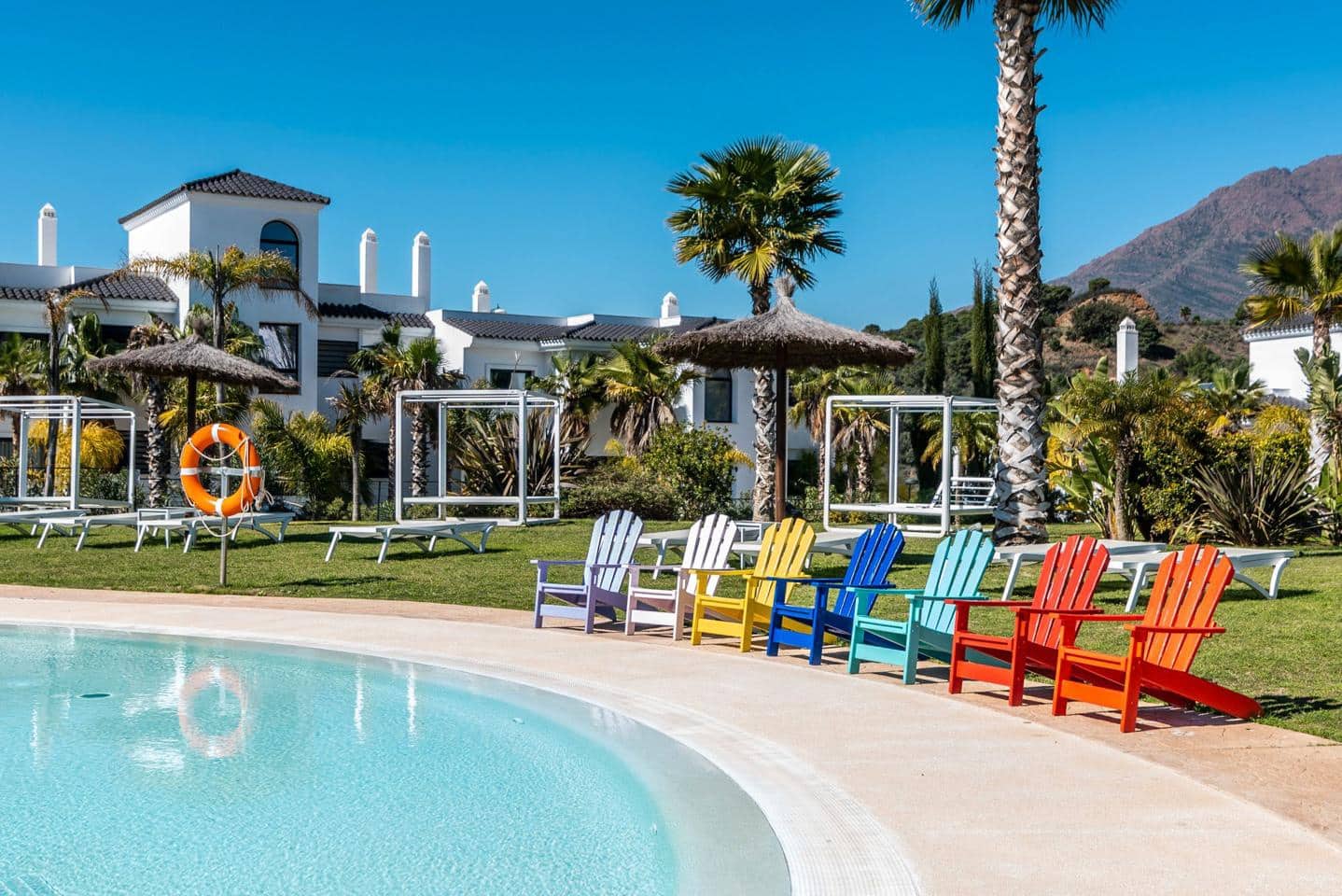 3 bedroom Flat for sale in Estepona with pool garage - € 767,495 (Ref: 8904907)