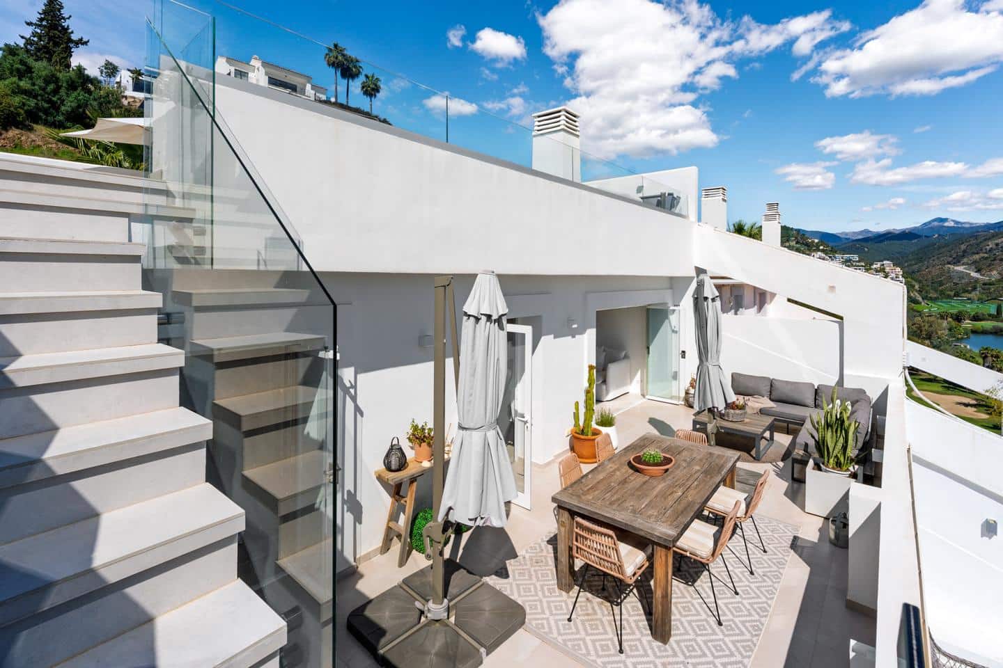 3 chambre Appartement à vendre à Benahavis avec piscine garage - 1 195 000 € (Ref: 8917293)