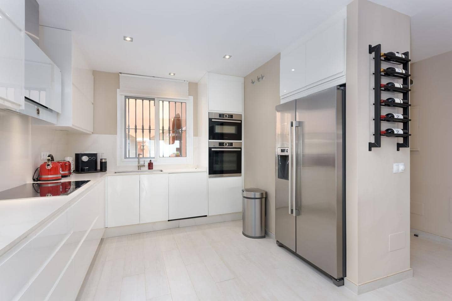 2 sovrum Lägenhet till salu i Benahavis med pool garage - 740 000 € (Ref: 8981291)