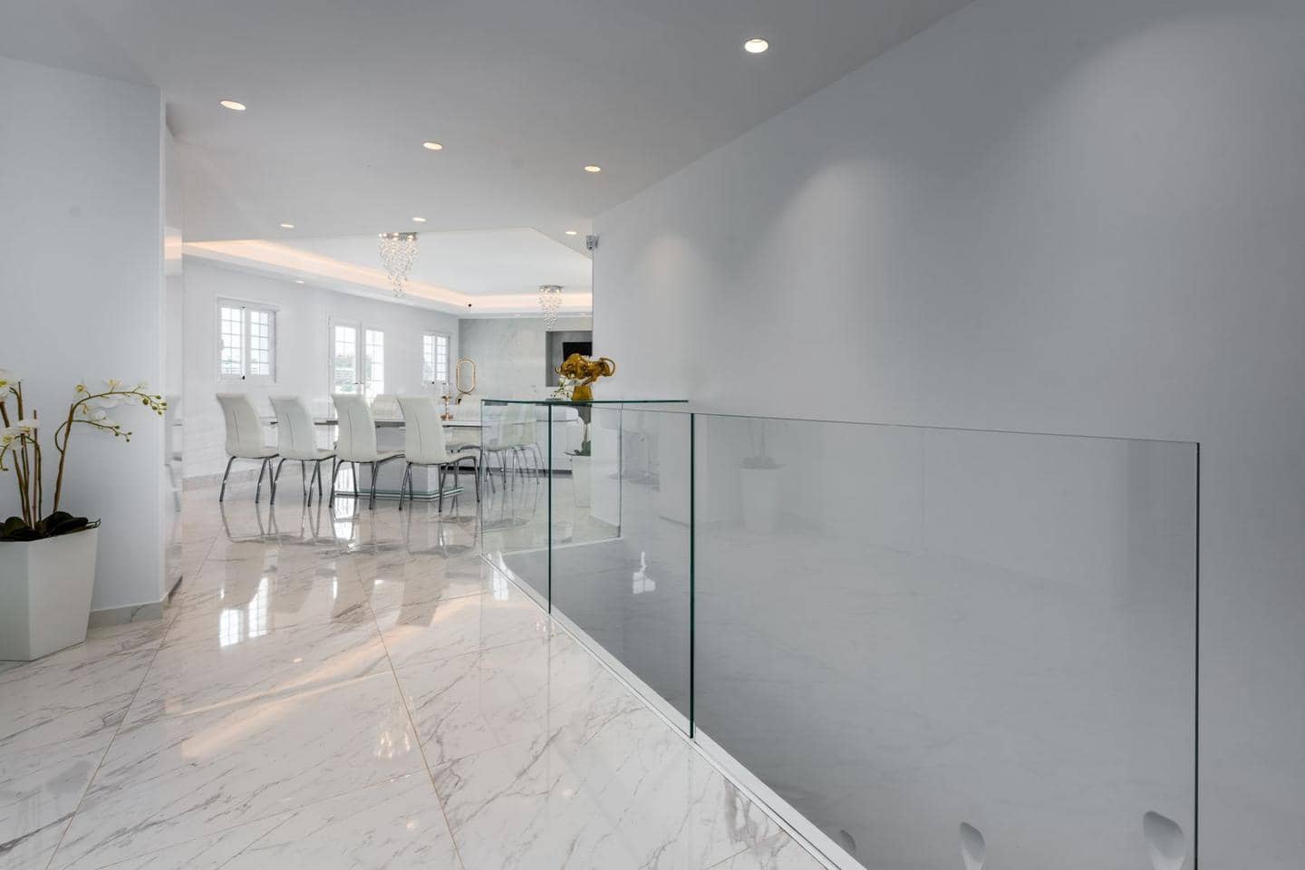 3 soveværelse Villa til salg i Marbella med swimmingpool - € 995.000 (Ref: 8987702)