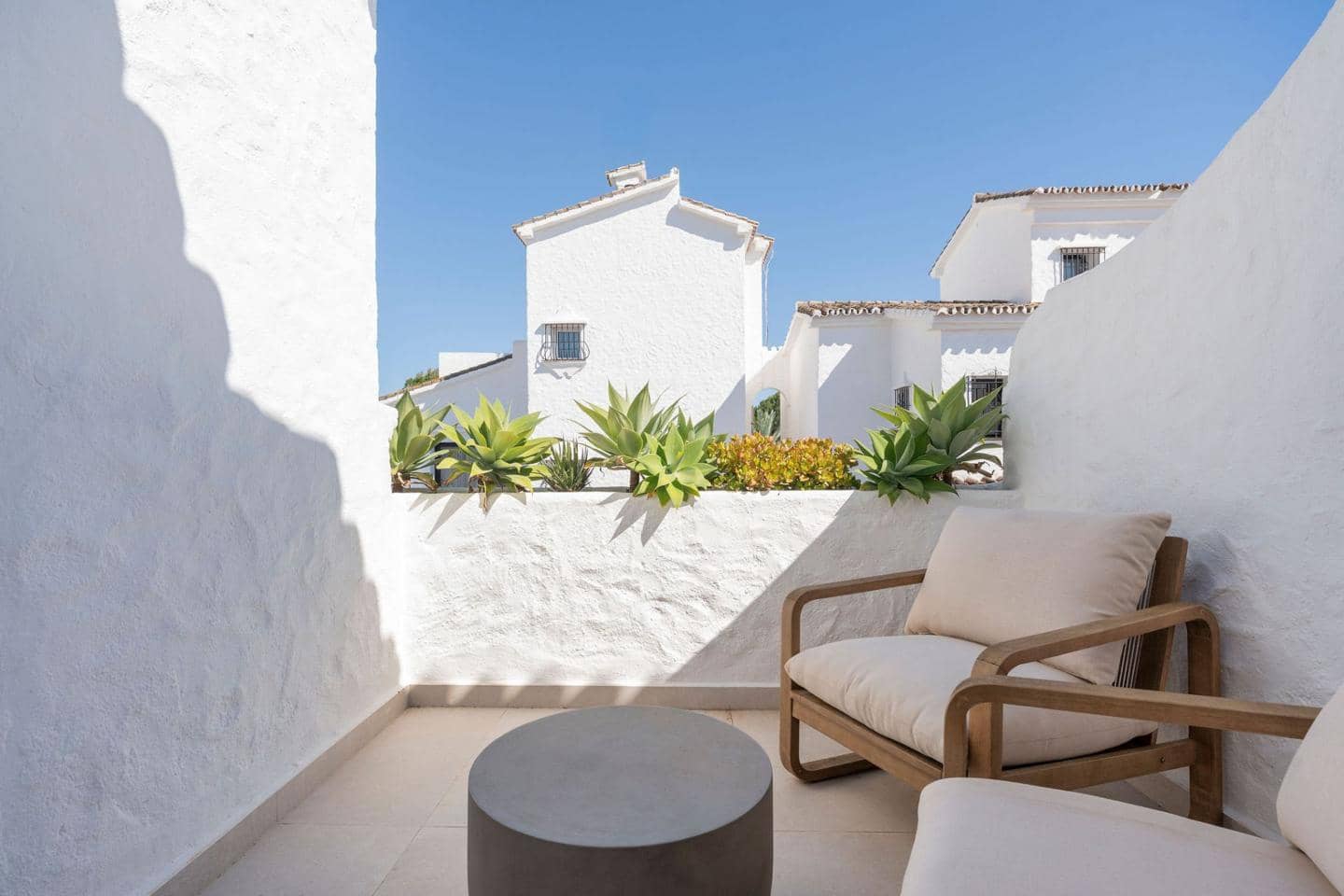 3 sovrum Villa till salu i Marbella med pool garage - 895 000 € (Ref: 9030016)