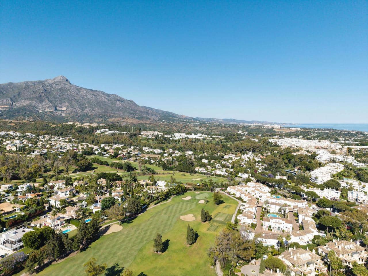 3 sovrum Villa till salu i Marbella med pool garage - 895 000 € (Ref: 9030016)