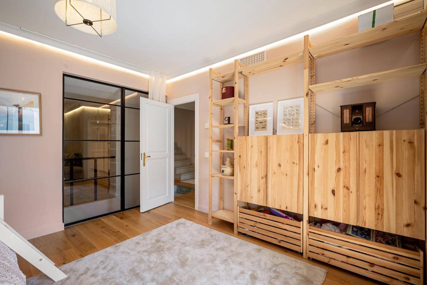 4 soveværelse Villa til salg i Marbella med swimmingpool garage - € 1.695.000 (Ref: 9031204)