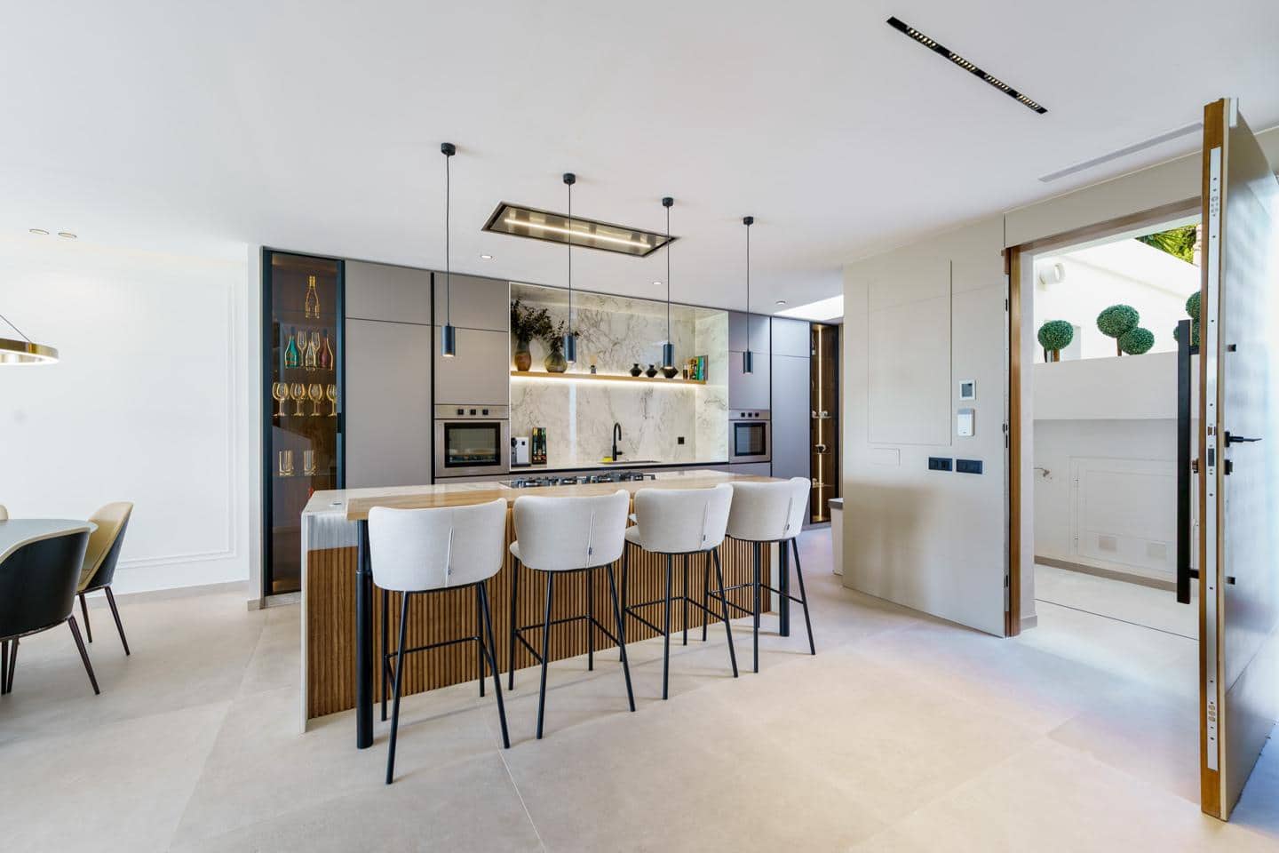 4 slaapkamer Villa te koop in Benahavis met zwembad garage - € 1.495.000 (Ref: 9061959)