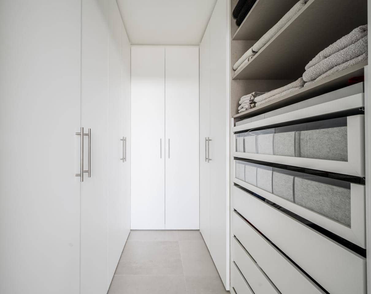 5 soveværelse Villa til salg i Sotogrande med swimmingpool garage - € 1.550.000 (Ref: 9062089)