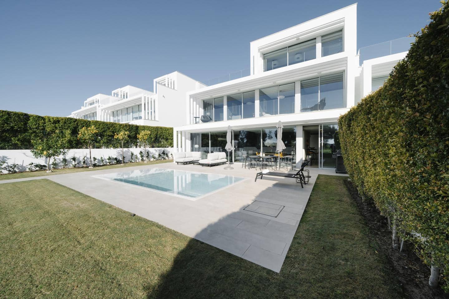 5 soveværelse Villa til salg i Sotogrande med swimmingpool garage - € 1.550.000 (Ref: 9062089)