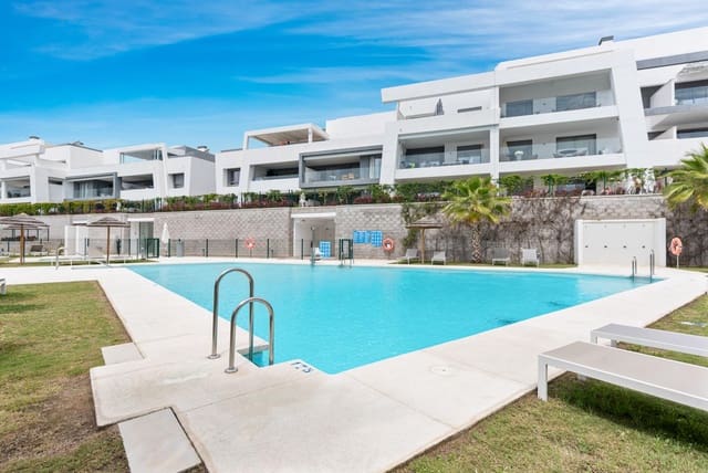 2 sovrum Lägenhet till salu i La Concha - Resina Golf, Estepona med pool garage - 495 000 € (Ref: 9072421)