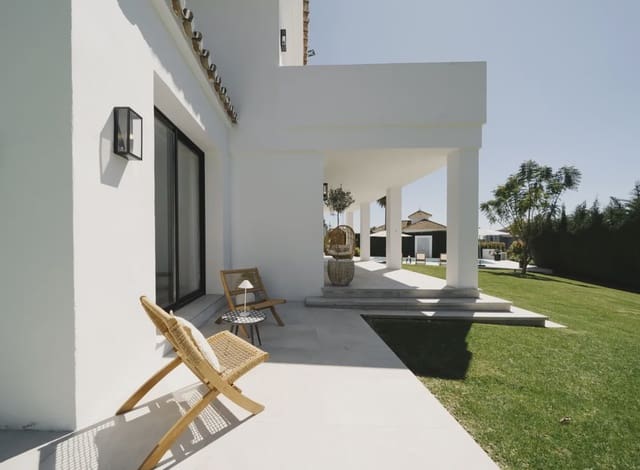 5 chambre Villa/Maison à vendre à Los Naranjos, Marbella avec piscine garage - 3 495 000 € (Ref: 9078609)