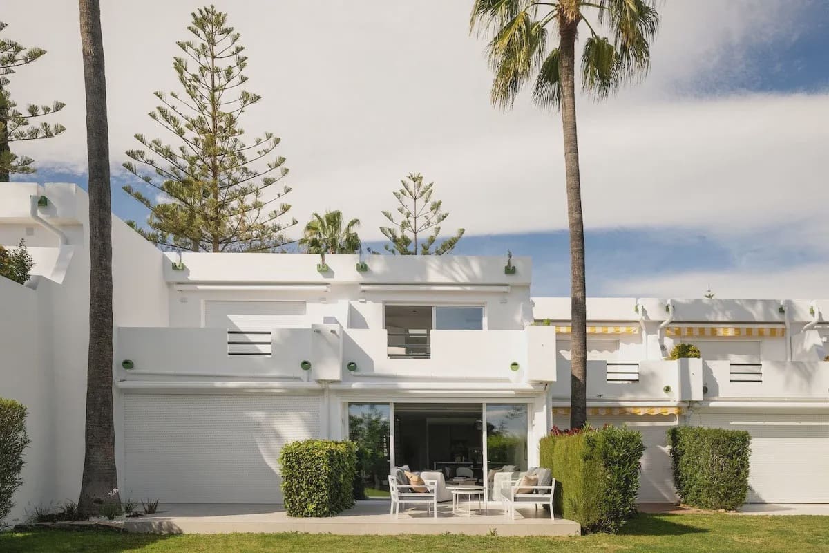 4 Zimmer Wohnung zu verkaufen in Marbella mit Pool Garage - 875.000 € (Ref: 9078613)