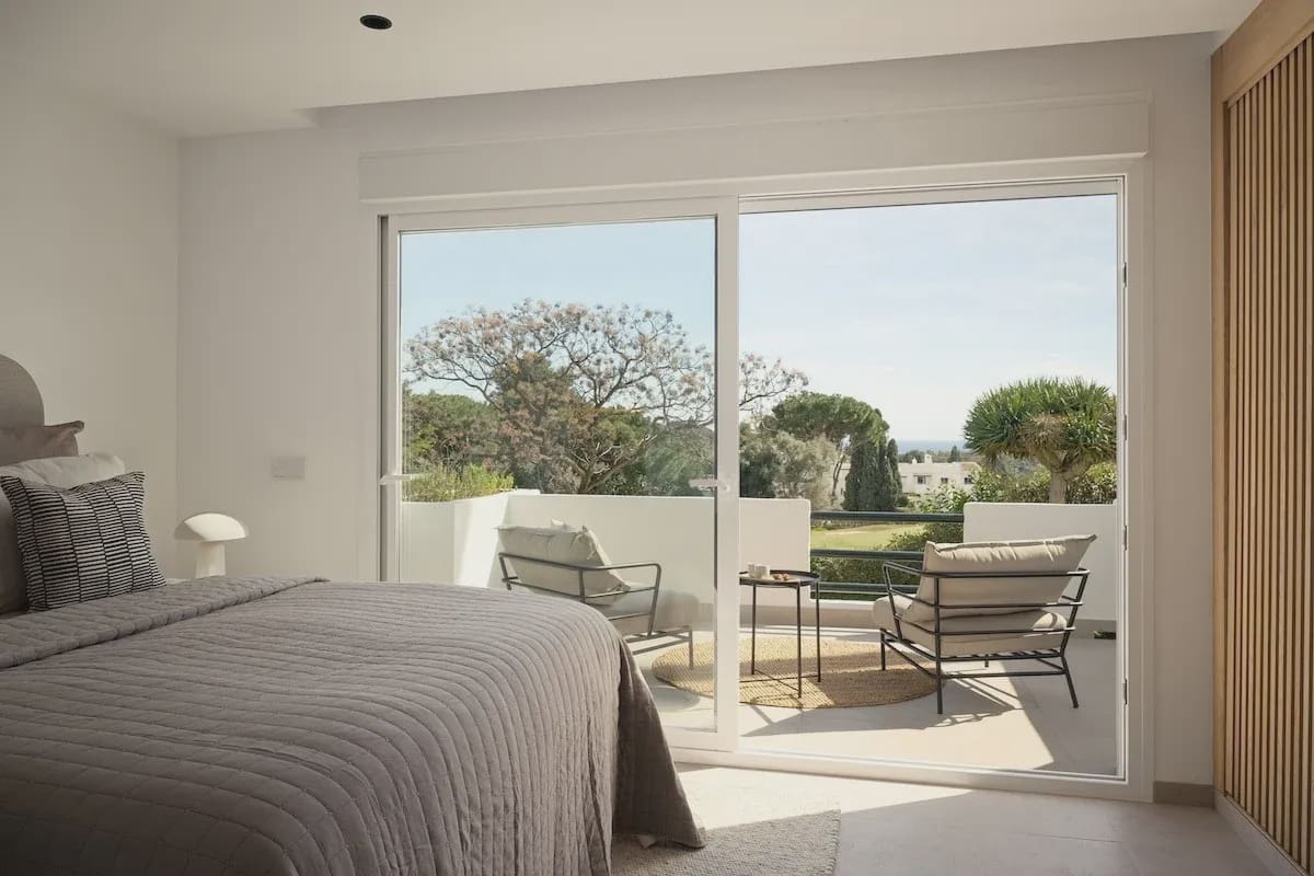 4 Zimmer Wohnung zu verkaufen in Marbella mit Pool Garage - 875.000 € (Ref: 9078613)