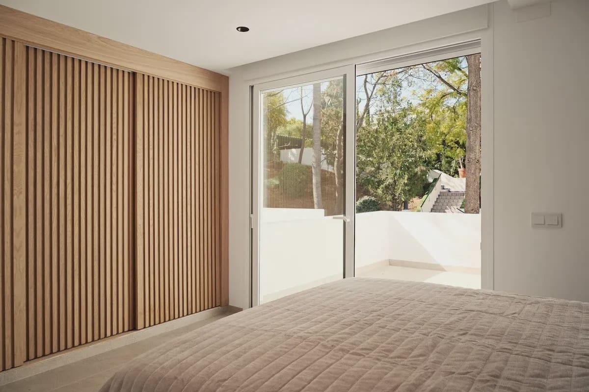 4 Zimmer Wohnung zu verkaufen in Marbella mit Pool Garage - 875.000 € (Ref: 9078613)