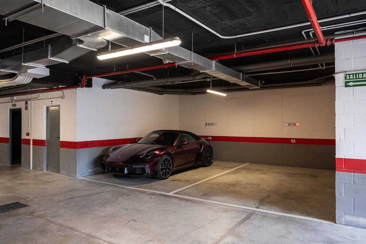 3 slaapkamer Flat te koop in La Quinta met zwembad garage - € 1.290.000 (Ref: 9086605)