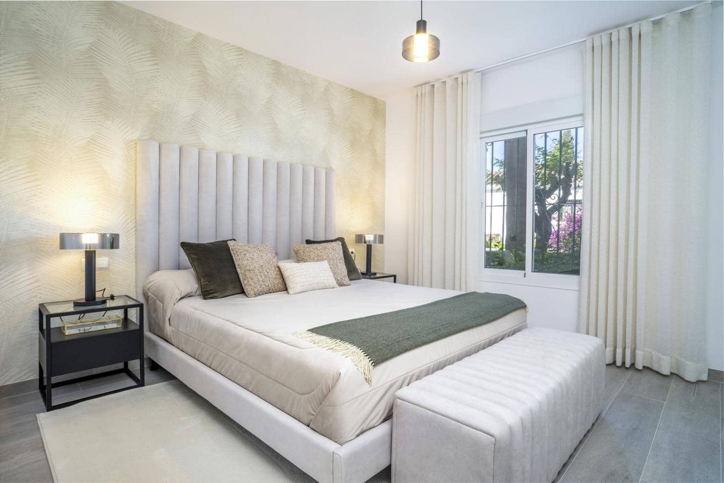 3 slaapkamer Flat te koop in Marbella met zwembad garage - € 1.090.000 (Ref: 9097636)