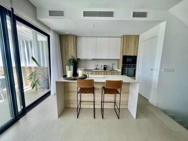 3 slaapkamer Villa te koop in El Paraiso, Estepona met zwembad garage - € 850.000 (Ref: 9118132)