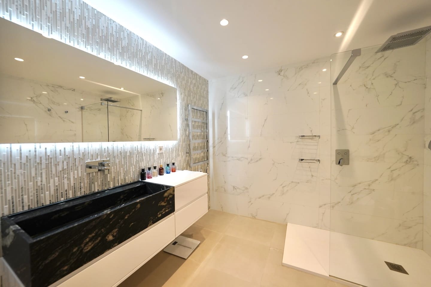 5 slaapkamer Villa te koop in Sotogrande met zwembad garage - € 1.495.000 (Ref: 9148682)