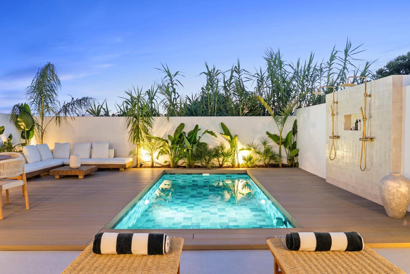 Chalet de 3 habitaciones en Marbella en venta con piscina garaje - 1.395.000 € (Ref: 9154401)