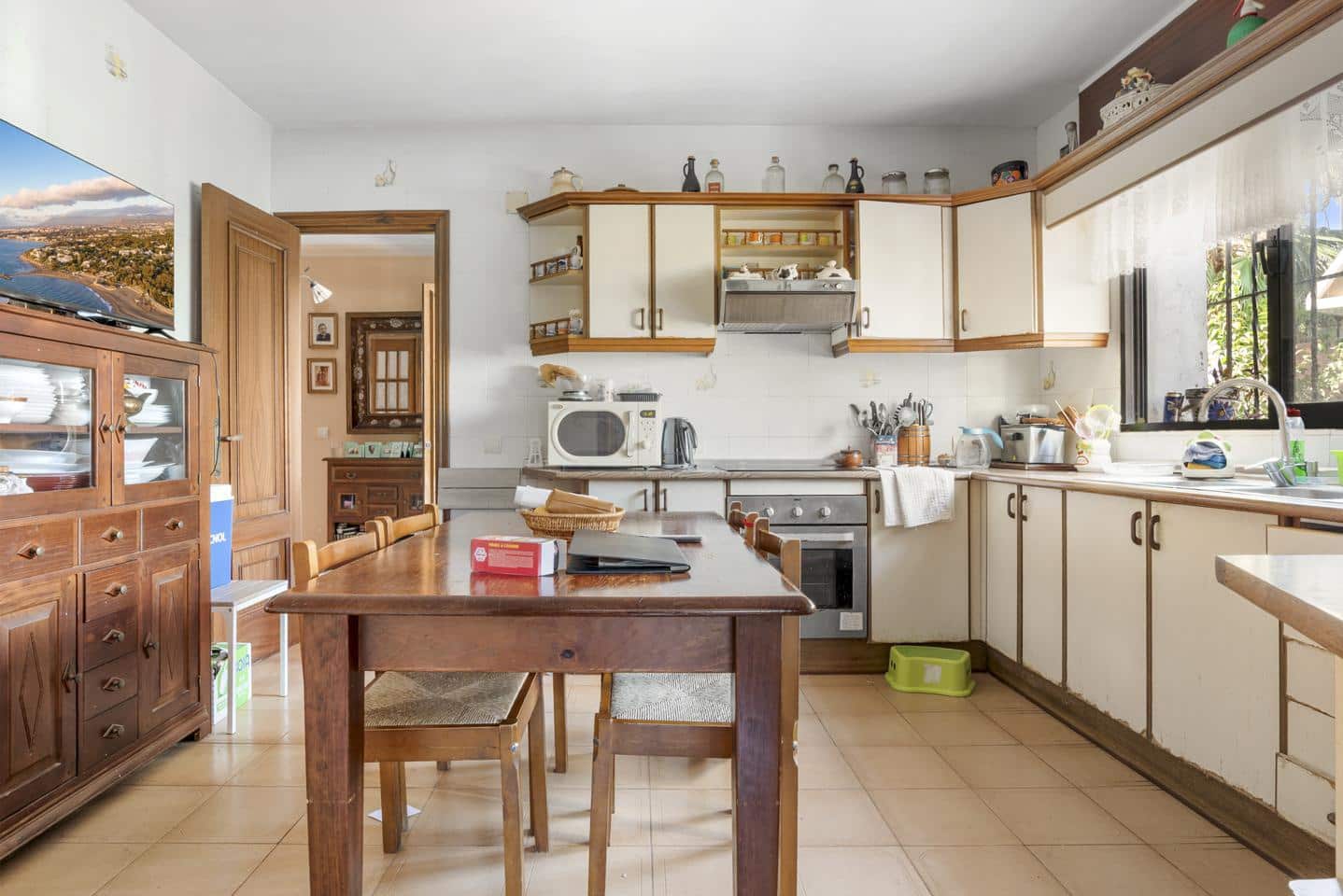 6 slaapkamer Villa te koop in Estepona met zwembad garage - € 995.000 (Ref: 9161968)