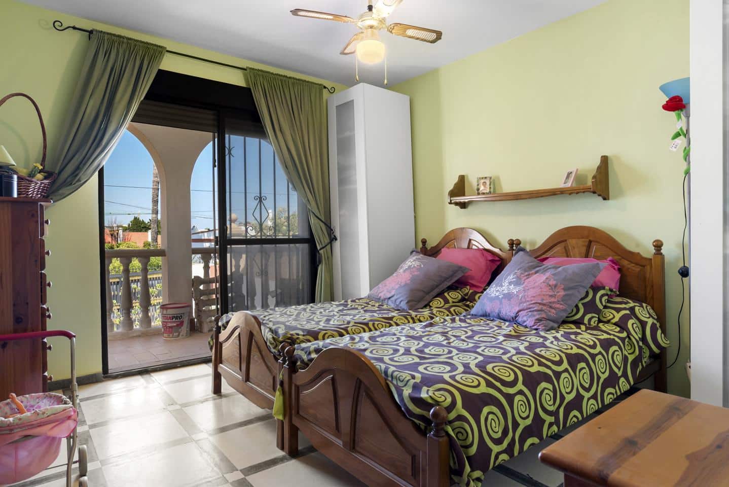 6 slaapkamer Villa te koop in Estepona met zwembad garage - € 995.000 (Ref: 9161968)