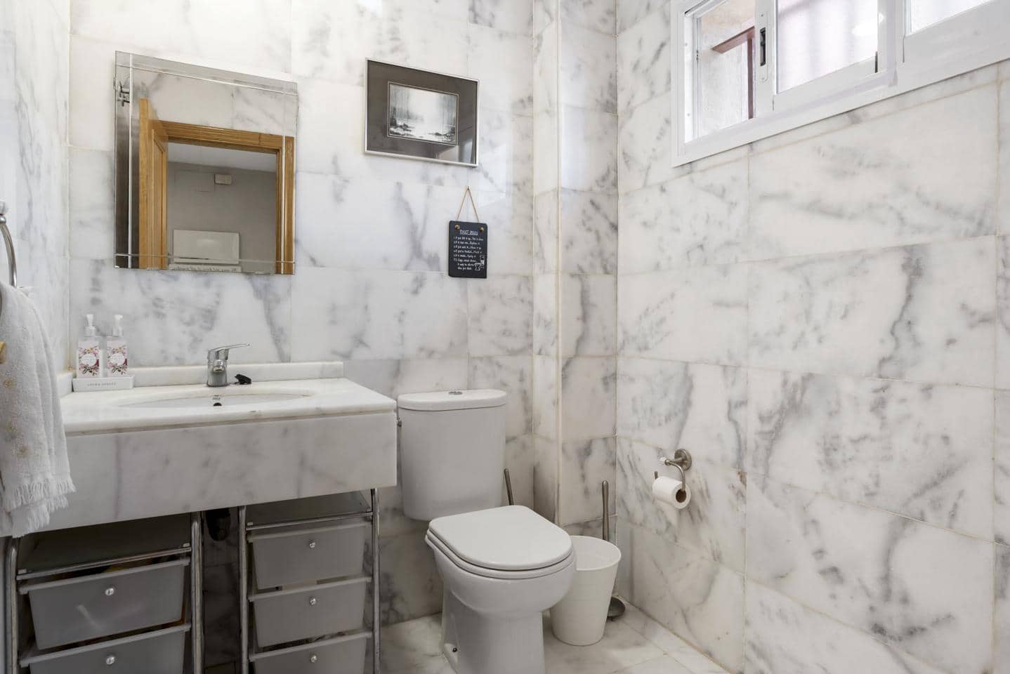 3 soveværelse Villa til salg i Estepona med swimmingpool garage - € 380.000 (Ref: 9162719)