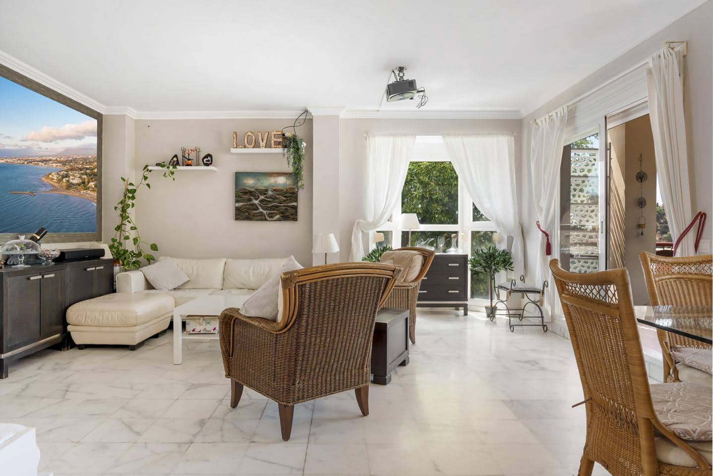 3 soveværelse Villa til salg i Estepona med swimmingpool garage - € 380.000 (Ref: 9162719)