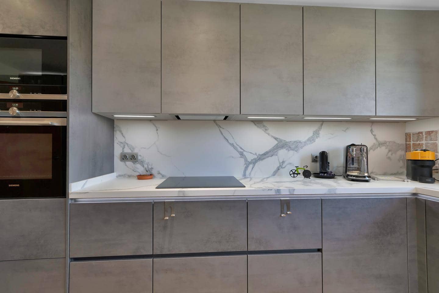 3 sypialnia Mieszkanie na sprzedaż w Benahavis z basenem garażem - 750 000 € (Ref: 9170436)