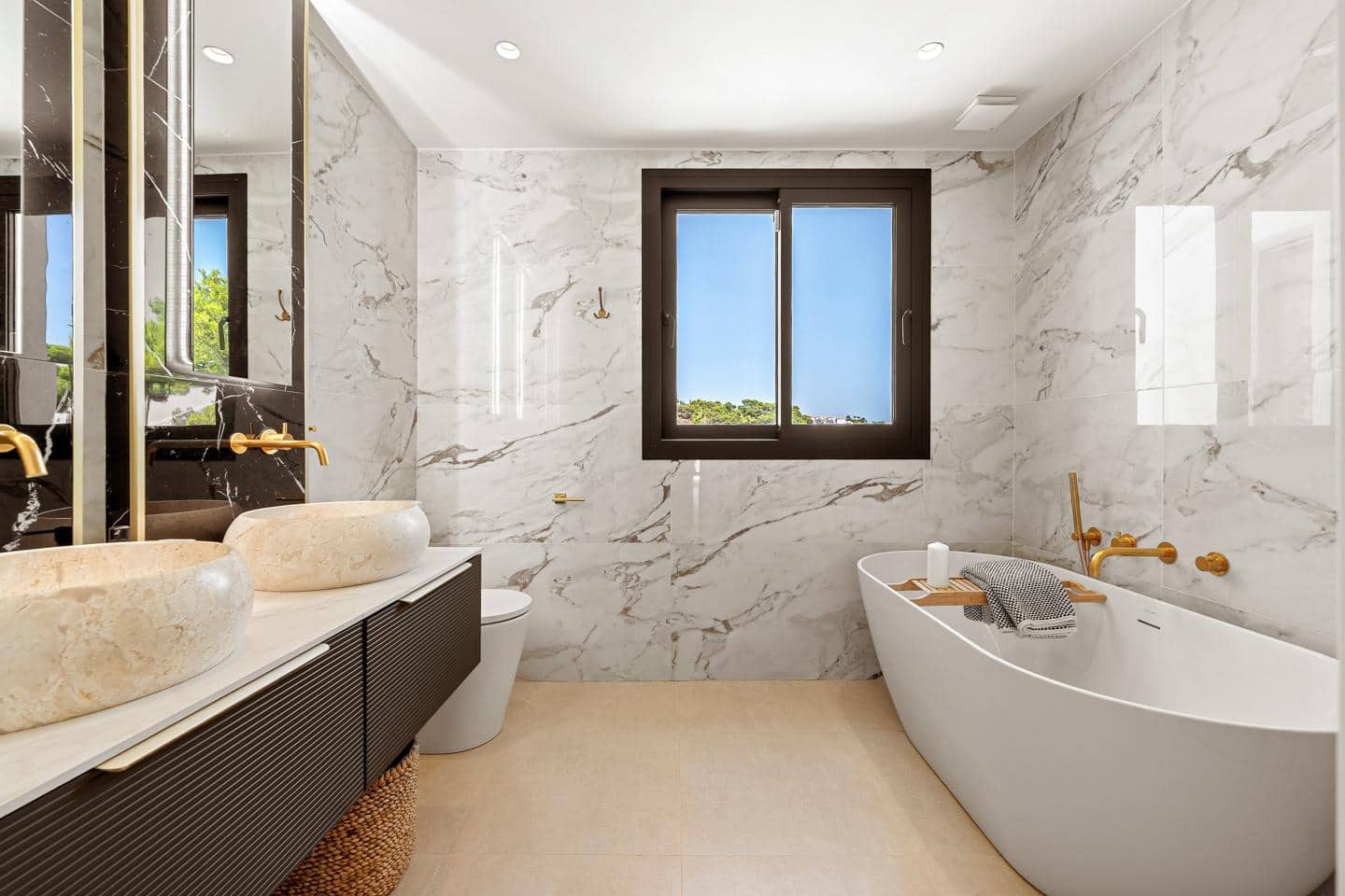 4 sovrum Villa till salu i Marbella med pool garage - 2 700 000 € (Ref: 9181505)