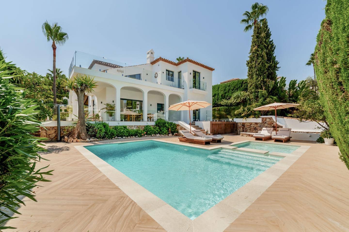 4 sovrum Villa till salu i Marbella med pool garage - 2 700 000 € (Ref: 9181505)