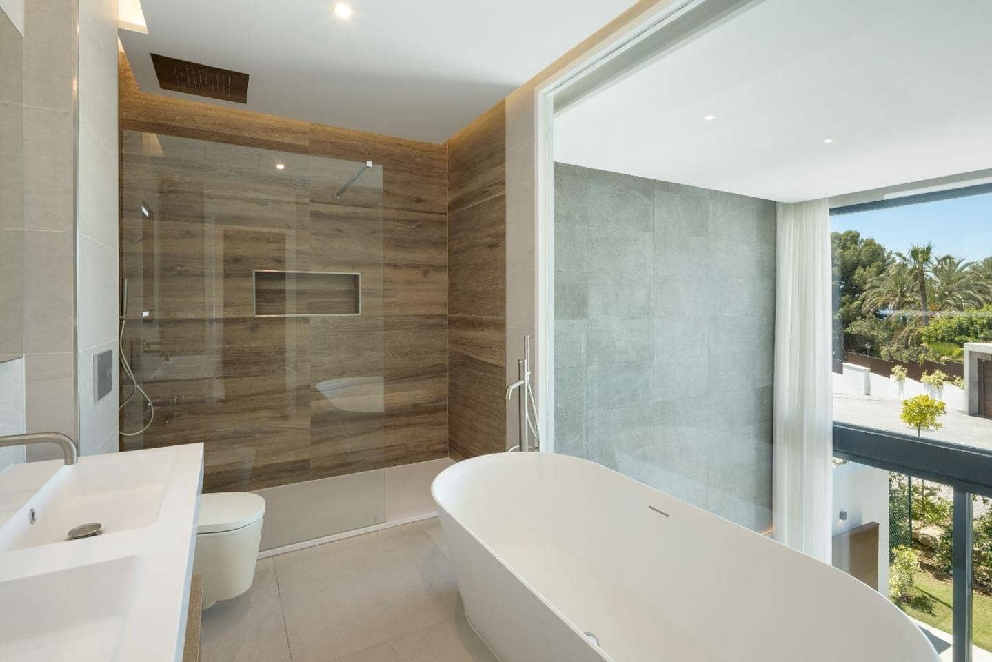 4 slaapkamer Villa te koop in Marbella met zwembad garage - € 1.295.000 (Ref: 9186063)