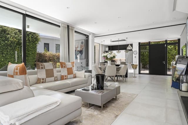 4 slaapkamer Villa te koop in Benahavís met zwembad garage - € 1.825.000 (Ref: 9193246)