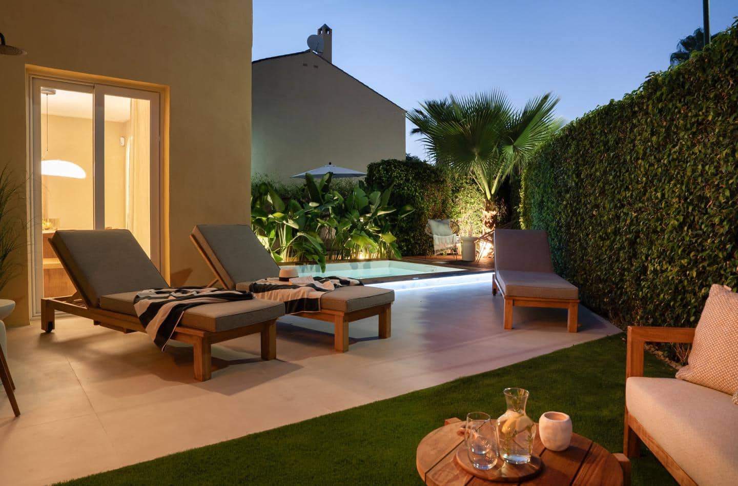 4 soveværelse Villa til salg i Marbella med swimmingpool garage - € 1.450.000 (Ref: 9199981)