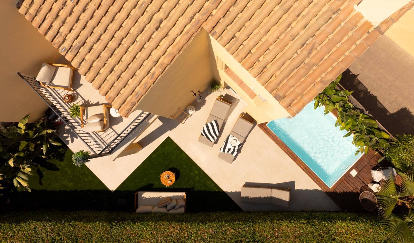 4 soveværelse Villa til salg i Marbella med swimmingpool garage - € 1.450.000 (Ref: 9199981)