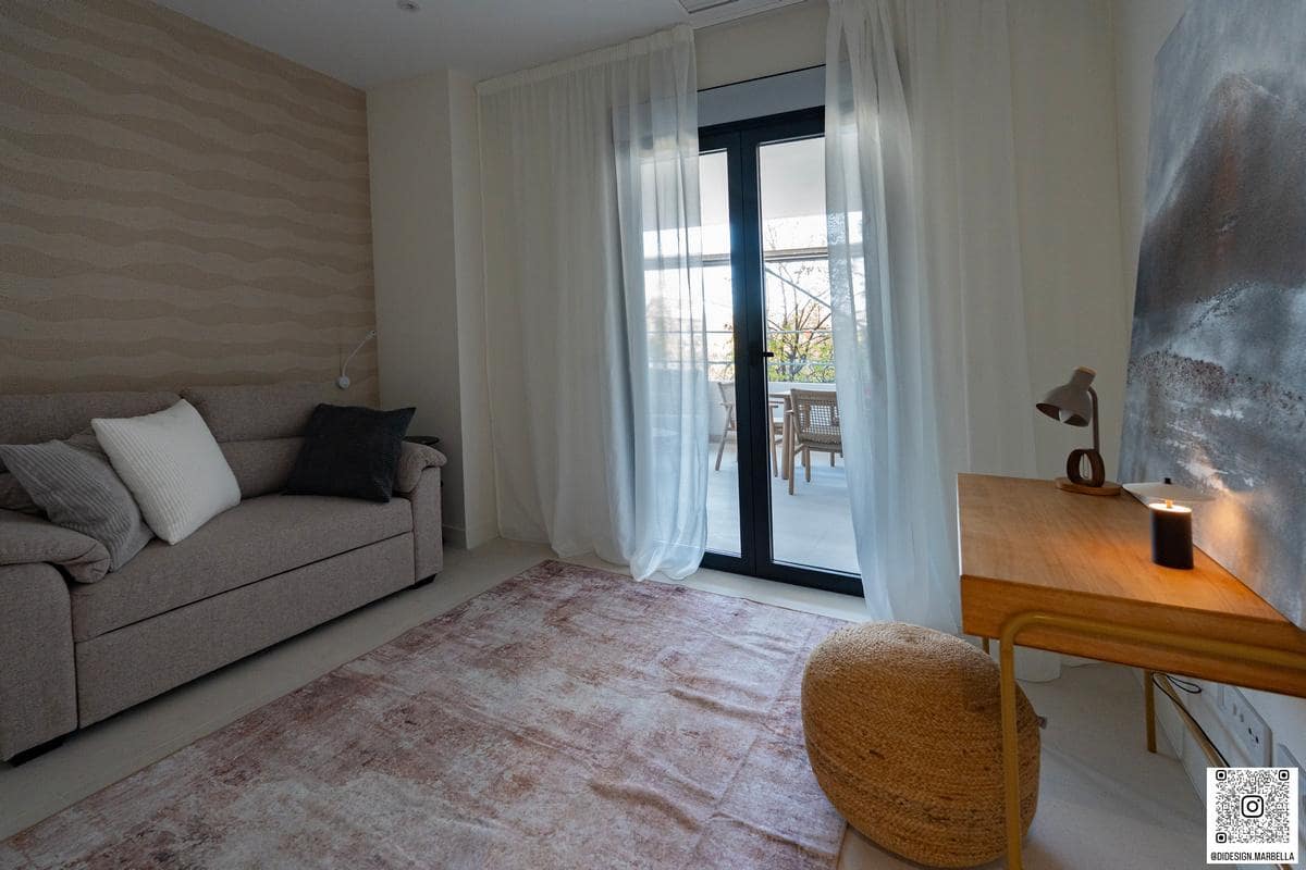 3 makuuhuone Asunto myytävänä paikassa Marbella mukana uima-altaan 
autotalli - 840 000 € (Ref: 9216983)