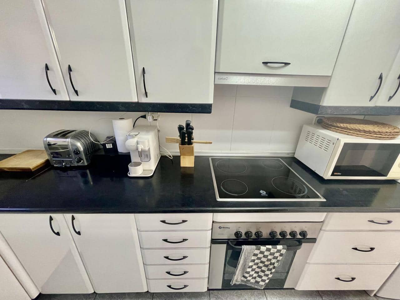 2 chambre Appartement à vendre à Estepona avec piscine - 249 000 € (Ref: 9231780)