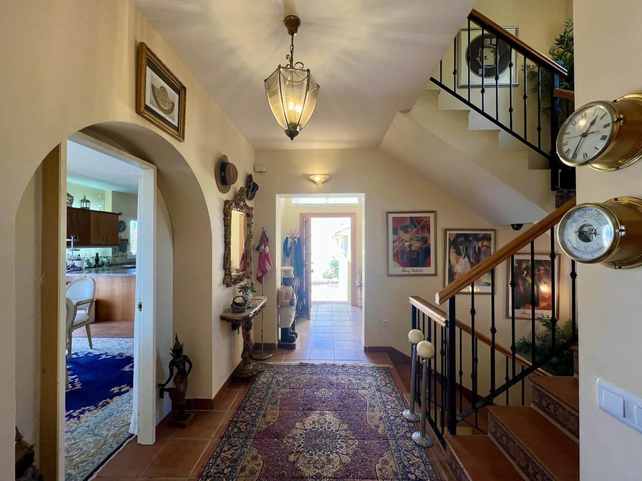 8 soveværelse Finca/Landehus til salg i Estepona med swimmingpool garage - € 1.190.000 (Ref: 9232090)