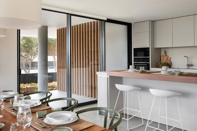 2 slaapkamer Flat te koop in Sotogrande Alto, San Roque met zwembad garage - € 950.000 (Ref: 9233118)