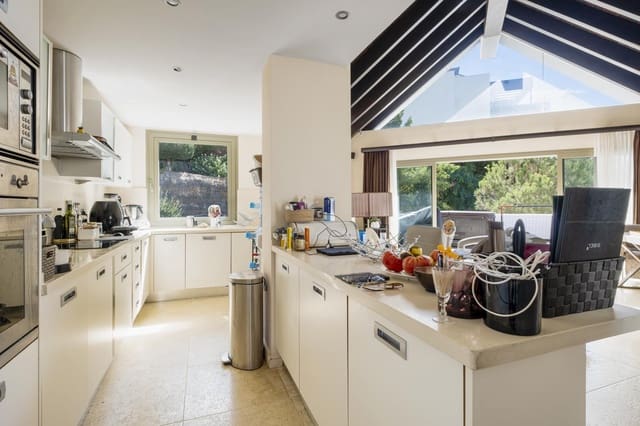 3 slaapkamer Flat te koop in Los Flamingos, Benahavís met zwembad garage - € 1.075.000 (Ref: 9255965)