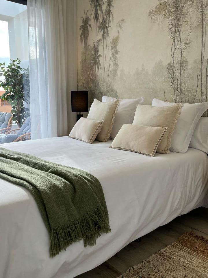 3 slaapkamer Villa te koop in Manilva met zwembad garage - € 653.000 (Ref: 9256557)