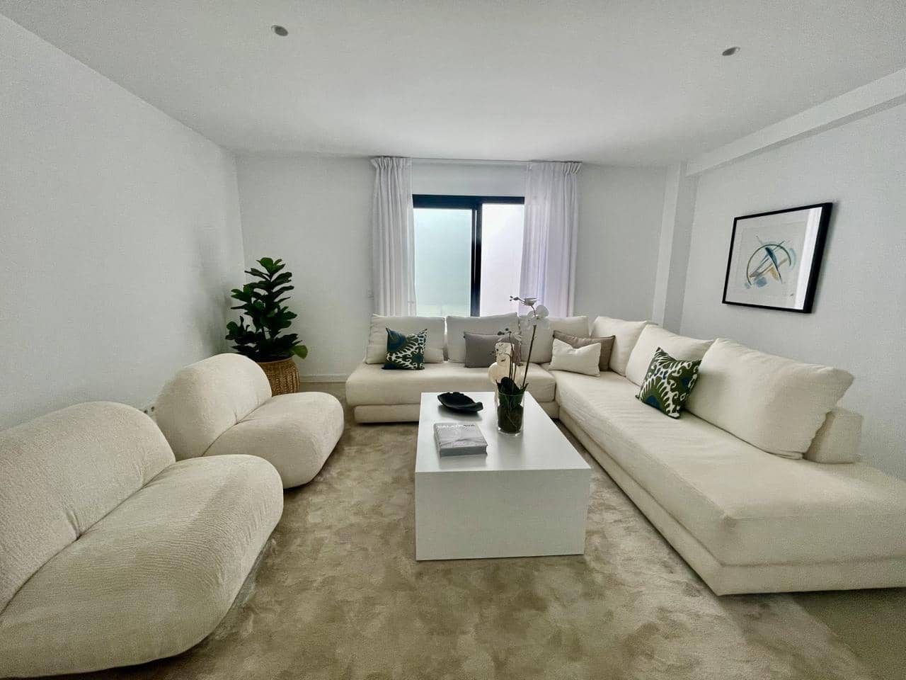 3 sovrum Villa till salu i El Paraiso med pool garage - 850 000 € (Ref: 9256558)