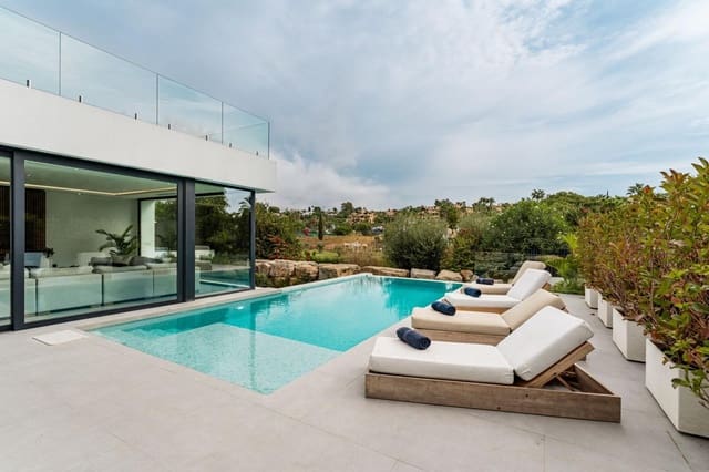 5 slaapkamer Villa te koop in El Paraiso, Estepona met zwembad garage - € 1.790.000 (Ref: 9275405)