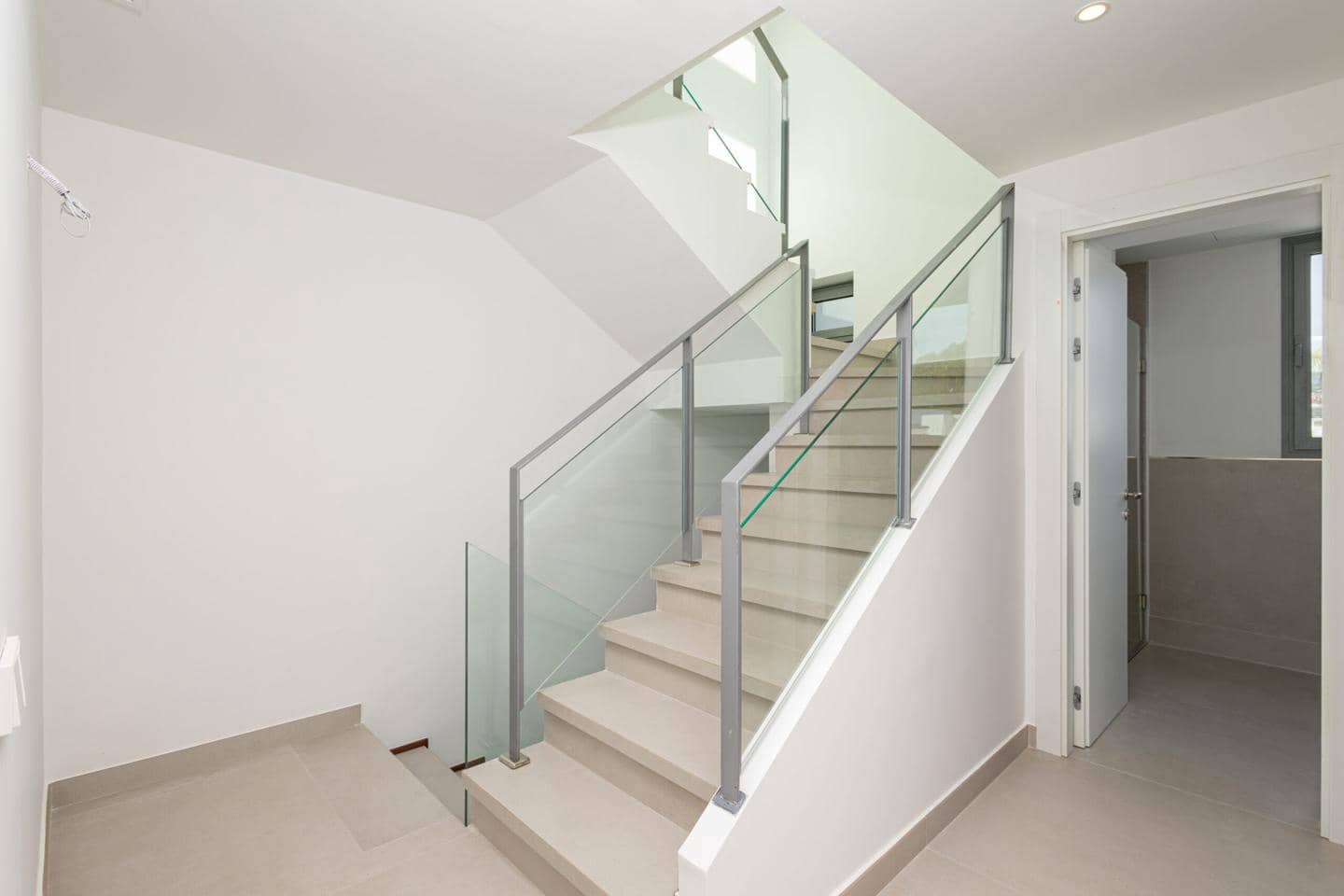 3 Zimmer Villa zu verkaufen in San Pedro de Alcantara mit Pool Garage - 1.100.000 € (Ref: 9329838)