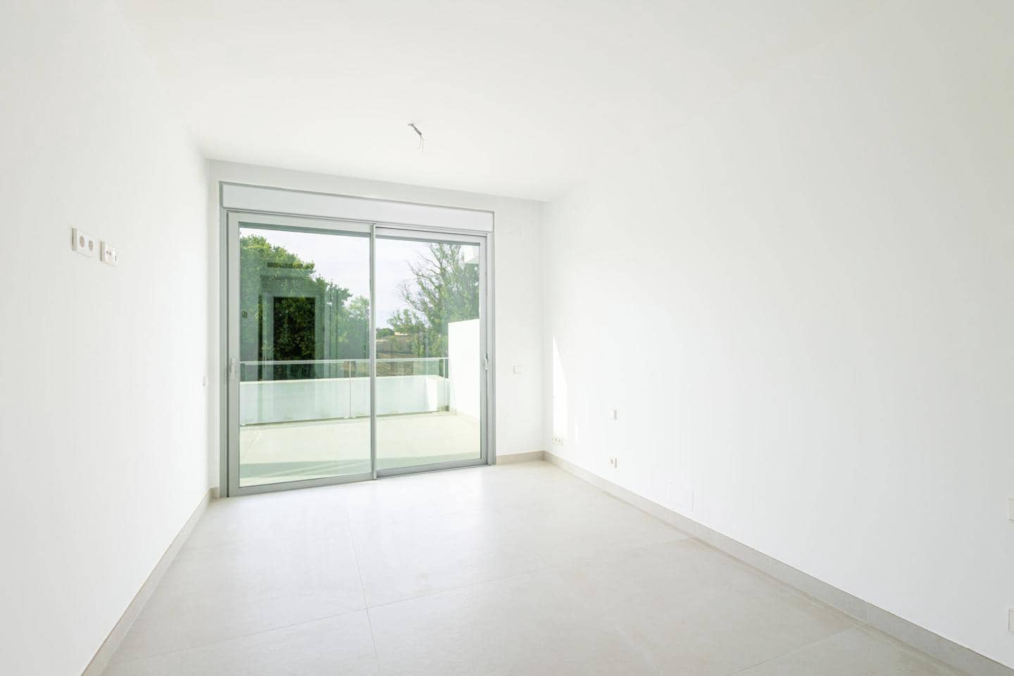 3 Zimmer Villa zu verkaufen in San Pedro de Alcantara mit Pool Garage - 1.100.000 € (Ref: 9329838)