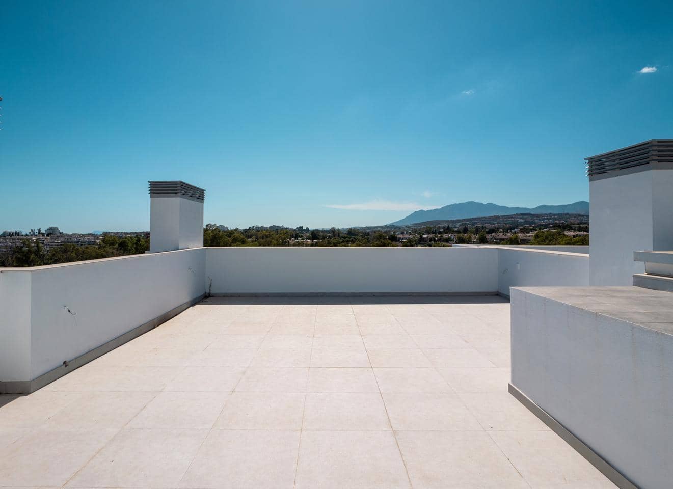 3 sovrum Villa till salu i San Pedro de Alcantara med pool garage - 1 380 000 € (Ref: 9337342)