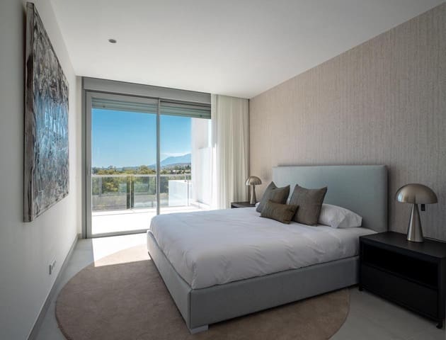 3 sovrum Villa till salu i Guadalmina Alta, Marbella med pool garage - 1 380 000 € (Ref: 9337342)