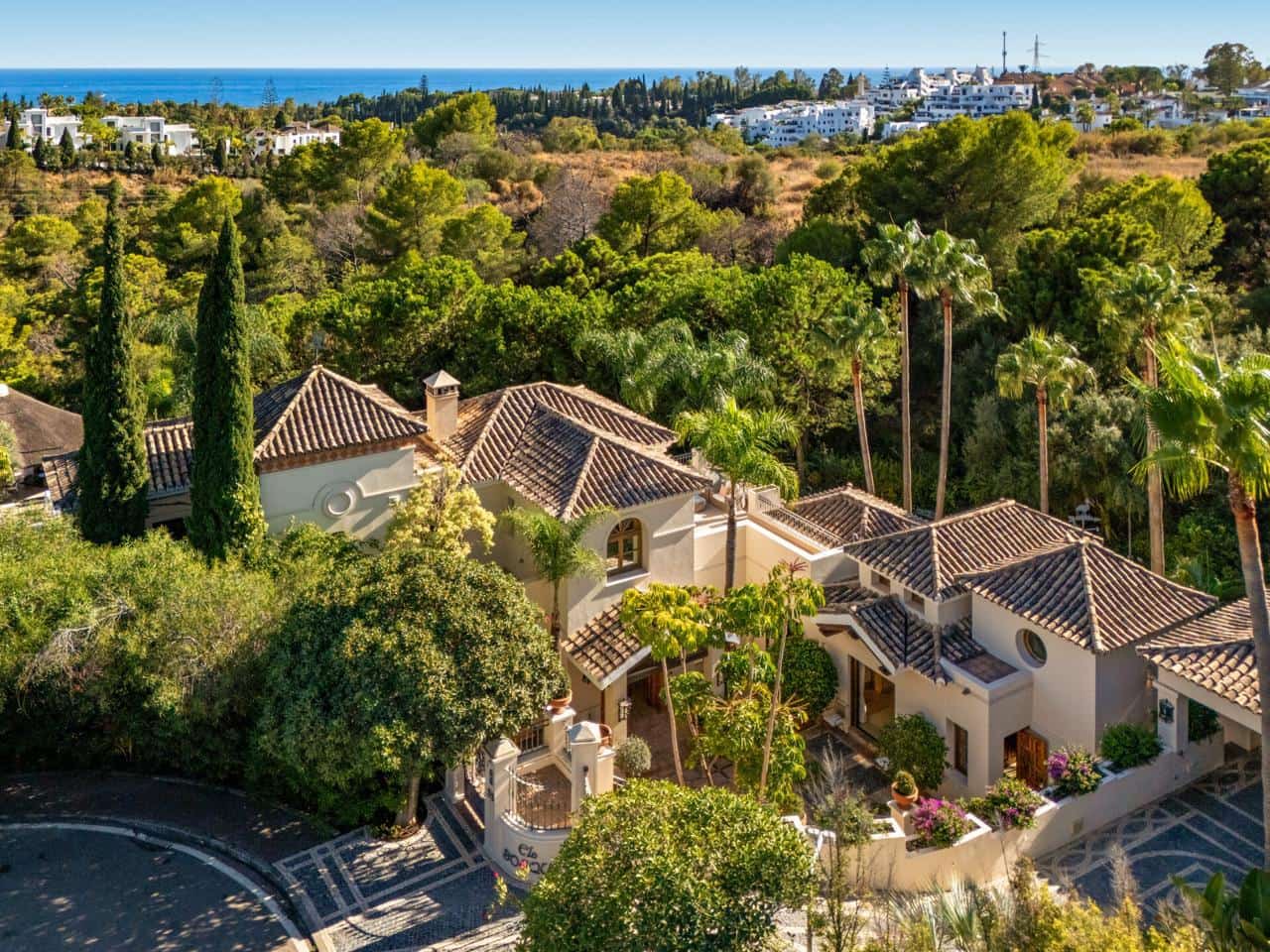 6 soverom Villa til salgs i Marbella med svømmebasseng garasje - € 8 950 000 (Ref: 9343041)