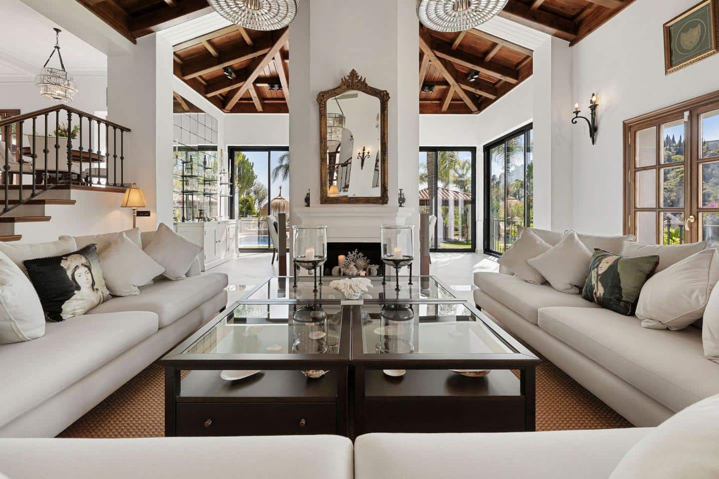 4 slaapkamer Villa te koop in Benahavis met zwembad garage - € 4.500.000 (Ref: 9343084)