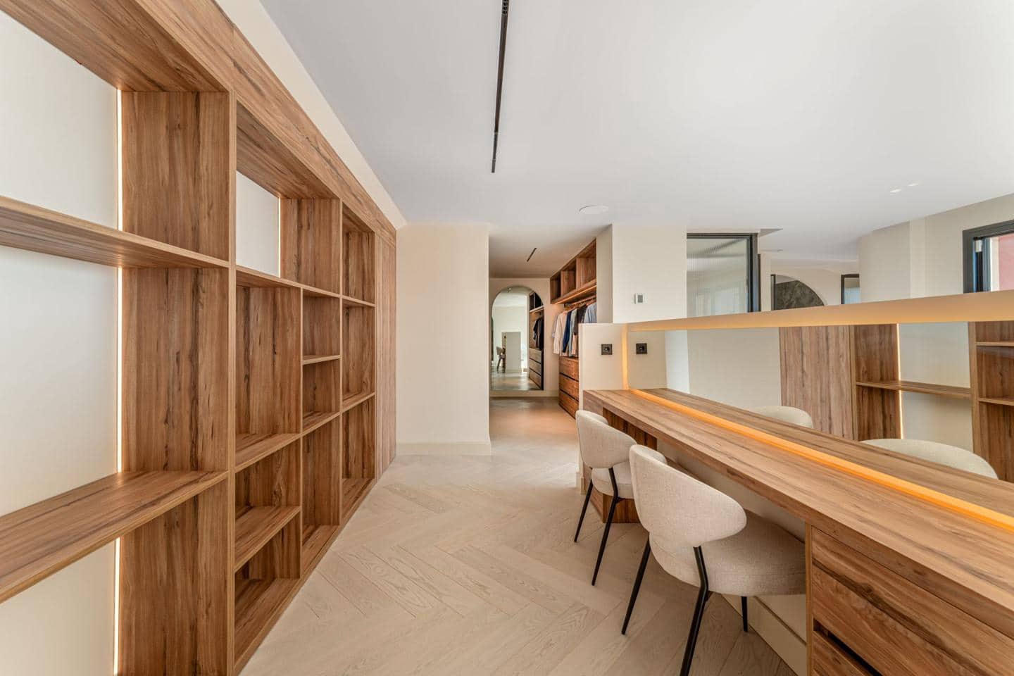 4 sovrum Lägenhet till salu i Benahavis med pool - 1 995 000 € (Ref: 9343085)