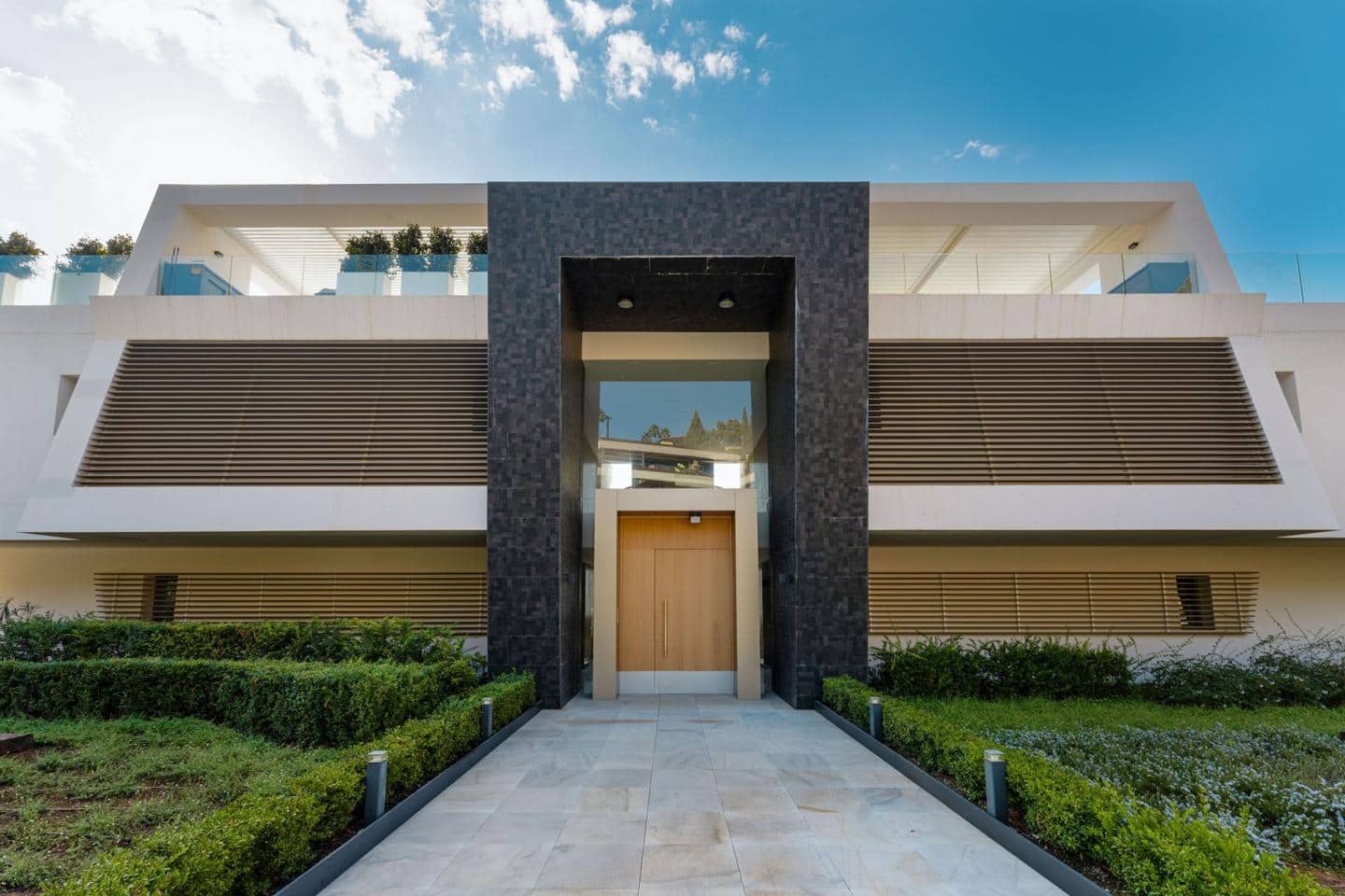 3 sovrum Lägenhet till salu i Benahavis med pool garage - 2 149 000 € (Ref: 9343086)